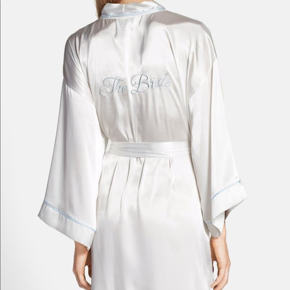 In bloom by Jonquil “the bride” robe size small